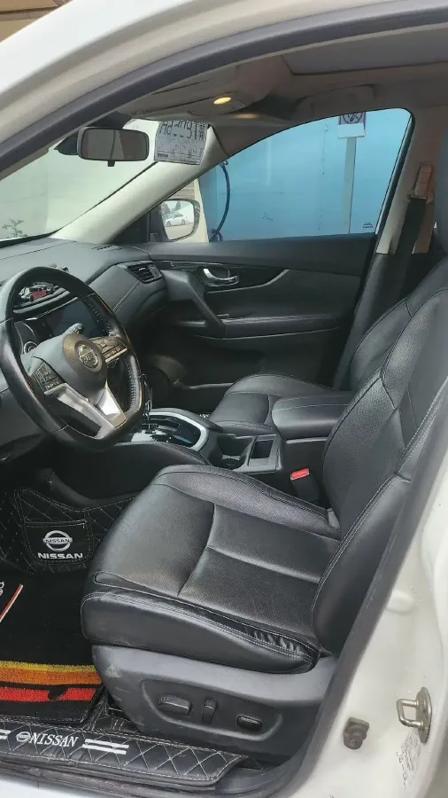 2020 Nissan X-Trail 2.0L 154HP L4 CVT,autocango,china used car exporter,china ev exporter,chinese used car exporter,chinese used ev exporter