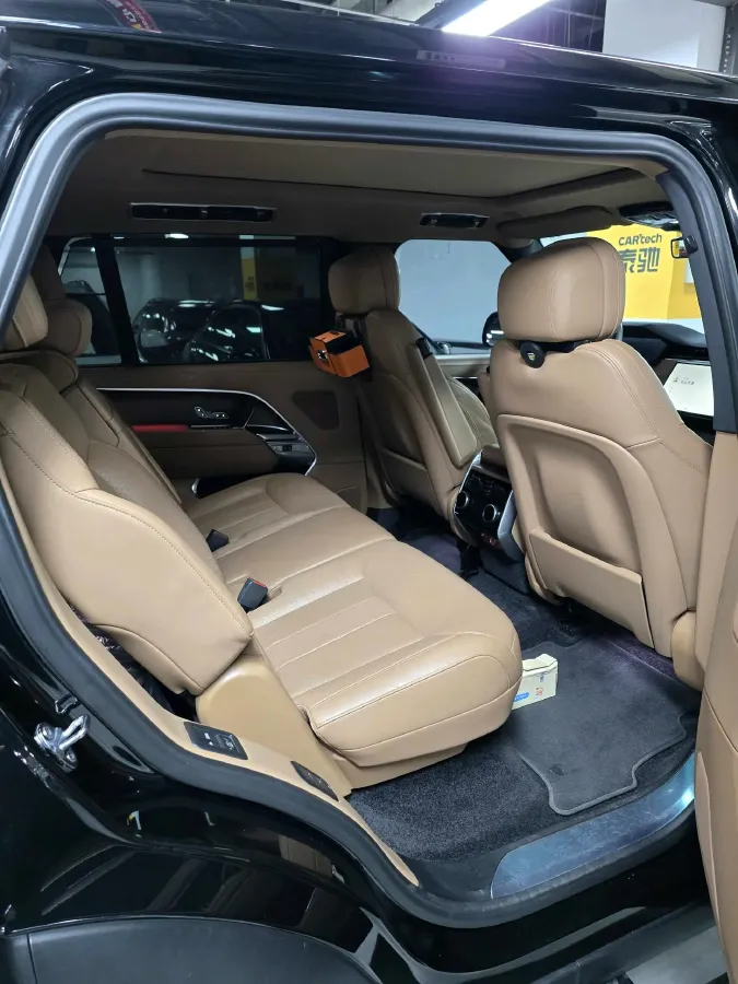 2024 Land Rover Range Rover 3.0T 400HP L6 8AT,autocango,china used car exporter,china ev exporter,chinese used car exporter,chinese used ev exporter