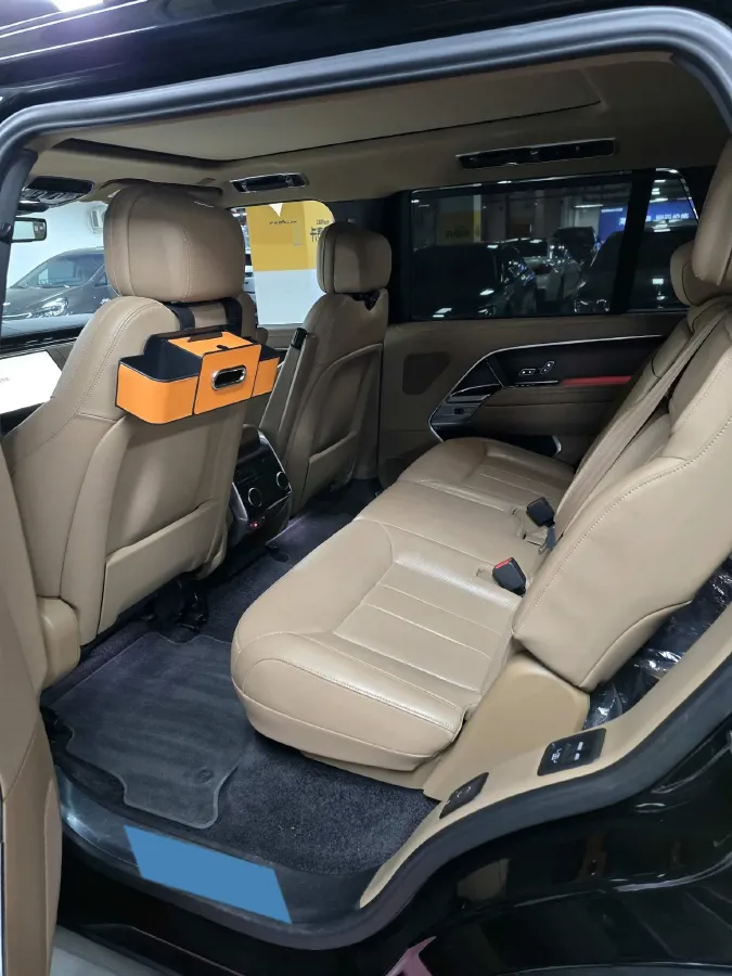 2024 Land Rover Range Rover 3.0T 400HP L6 8AT,autocango,china used car exporter,china ev exporter,chinese used car exporter,chinese used ev exporter