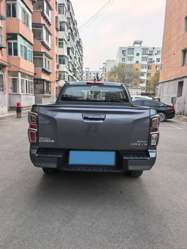 2023 Isuzu D-MAX 1.9T 177HP L4 6MT,autocango,china used car exporter,china ev exporter,chinese used car exporter,chinese used ev exporter