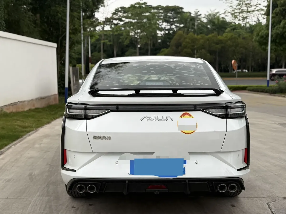 2023 DongFeng Aeolus YiXuan 1.5L 125HP L4 6DCT,autocango,china used car exporter,china ev exporter,chinese used car exporter,chinese used ev exporter
