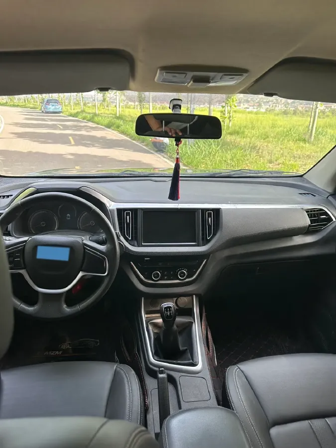 2020 JMC BaoDian 2.5T 140HP L4 5MT,autocango,china used car exporter,china ev exporter,chinese used car exporter,chinese used ev exporter