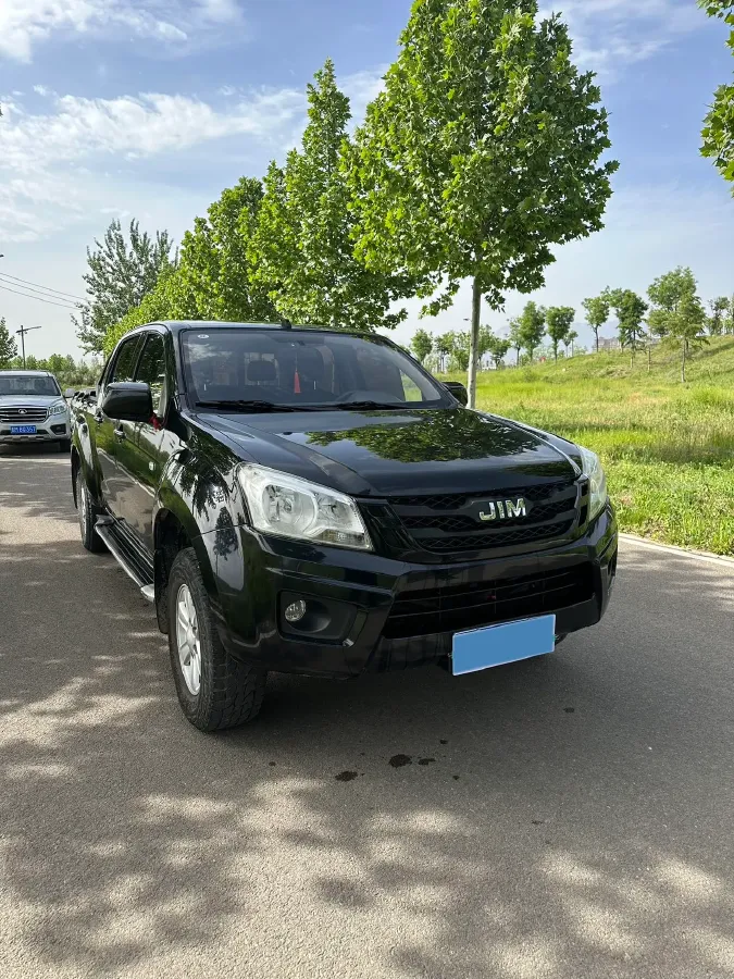 2020 JMC BaoDian 2.5T 140HP L4 5MT,autocango,china used car exporter,china ev exporter,chinese used car exporter,chinese used ev exporter