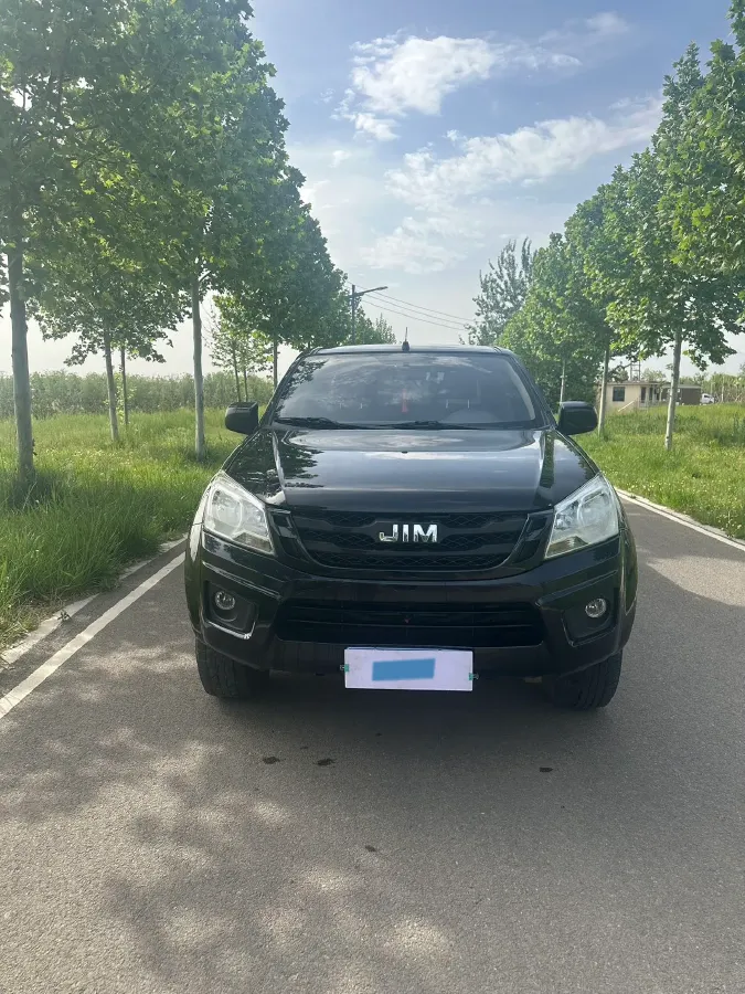 2020 JMC BaoDian 2.5T 140HP L4 5MT,autocango,china used car exporter,china ev exporter,chinese used car exporter,chinese used ev exporter