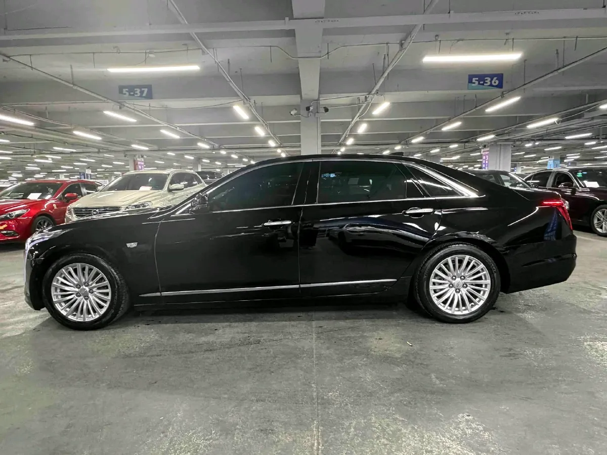 2022 Cadillac CT6 2.0T 237HP L4 10AT,autocango,china used car exporter,china ev exporter,chinese used car exporter,chinese used ev exporter