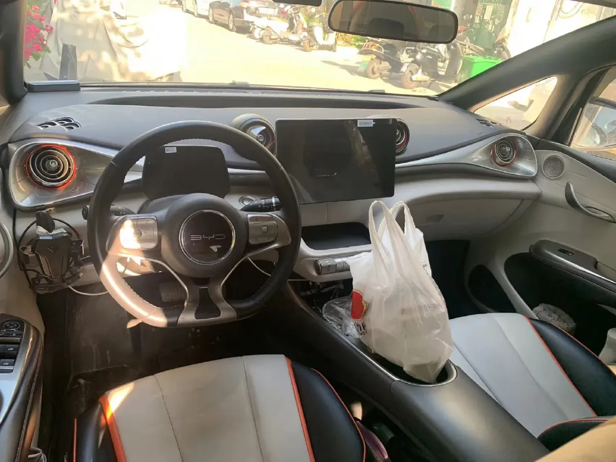 2021 Ford Escort 1.5L 122HP L3 6AT,autocango,china used car exporter,china ev exporter,chinese used car exporter,chinese used ev exporter