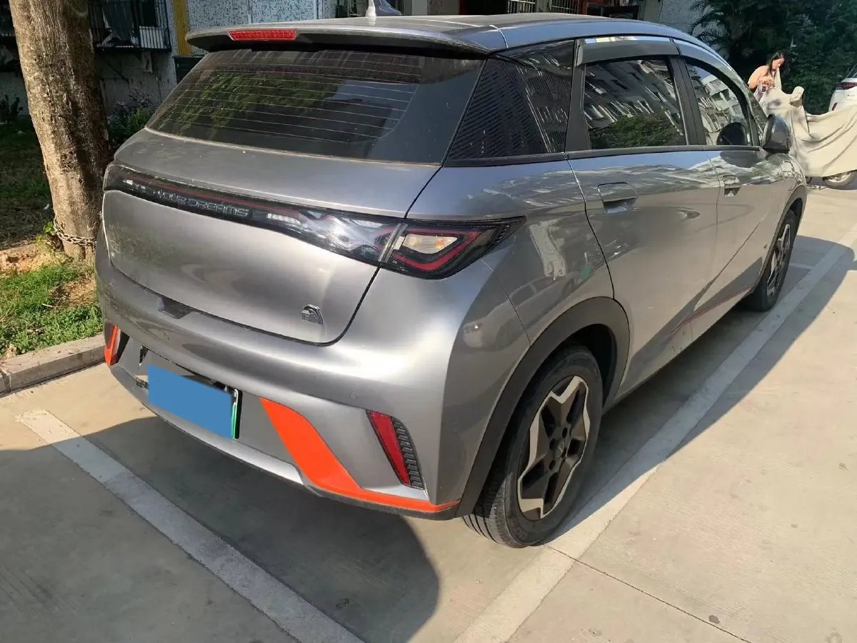 2021 Ford Escort 1.5L 122HP L3 6AT,autocango,china used car exporter,china ev exporter,chinese used car exporter,chinese used ev exporter