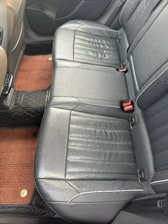 2023 Volkswagen Passat 2.0T 186HP L4 7DCT,autocango,china used car exporter,china ev exporter,chinese used car exporter,chinese used ev exporter