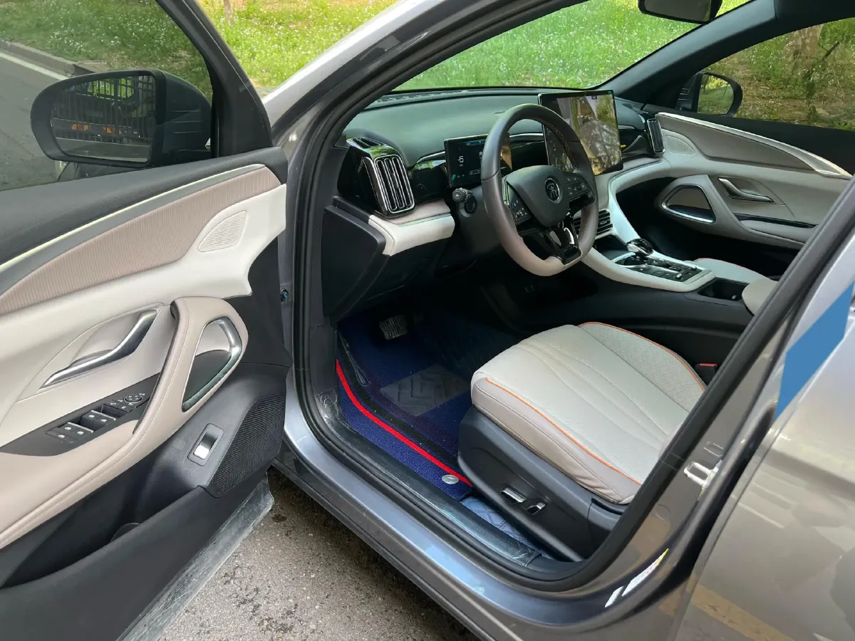 2024 BYD Song Pro 1.5L 110HP L4 E-CVT PHEV 18.3KWH,autocango,china used car exporter,china ev exporter,chinese used car exporter,chinese used ev exporter