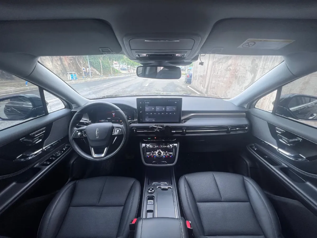 2021 Lincoln Corsair 1.5T 167HP L3 E-CVT PHEV 15.12KWH,autocango,china used car exporter,china ev exporter,chinese used car exporter,chinese used ev exporter