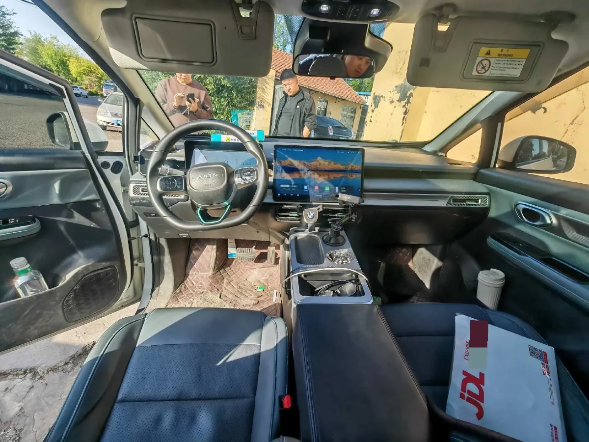 2024 Leapmotor C11 1.5L 95HP L4 REEV 43.74KWH,autocango,china used car exporter,china ev exporter,chinese used car exporter,chinese used ev exporter