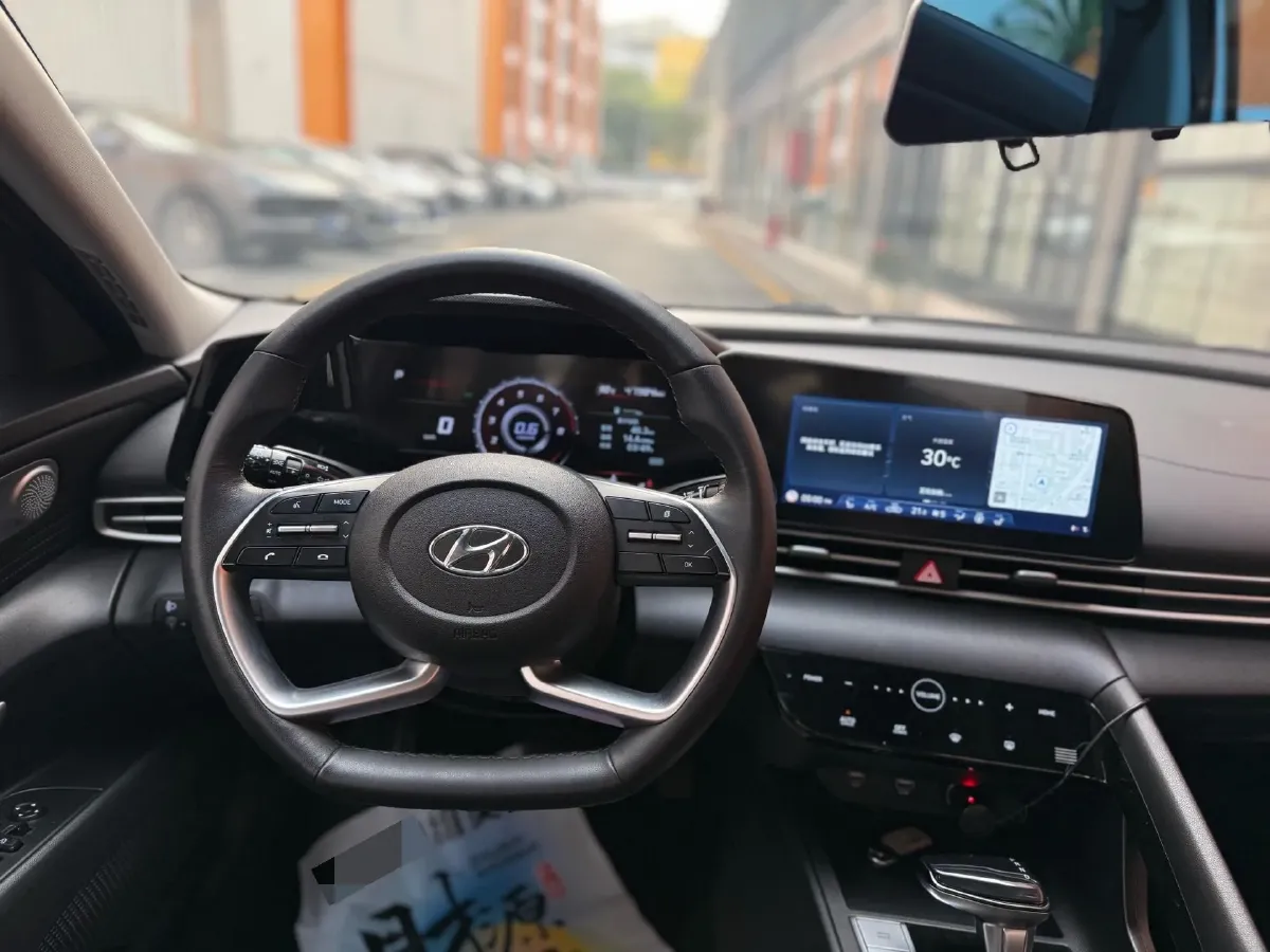 2022 Hyundai Elantra 1.5L 115HP L4 CVT,autocango,china used car exporter,china ev exporter,chinese used car exporter,chinese used ev exporter