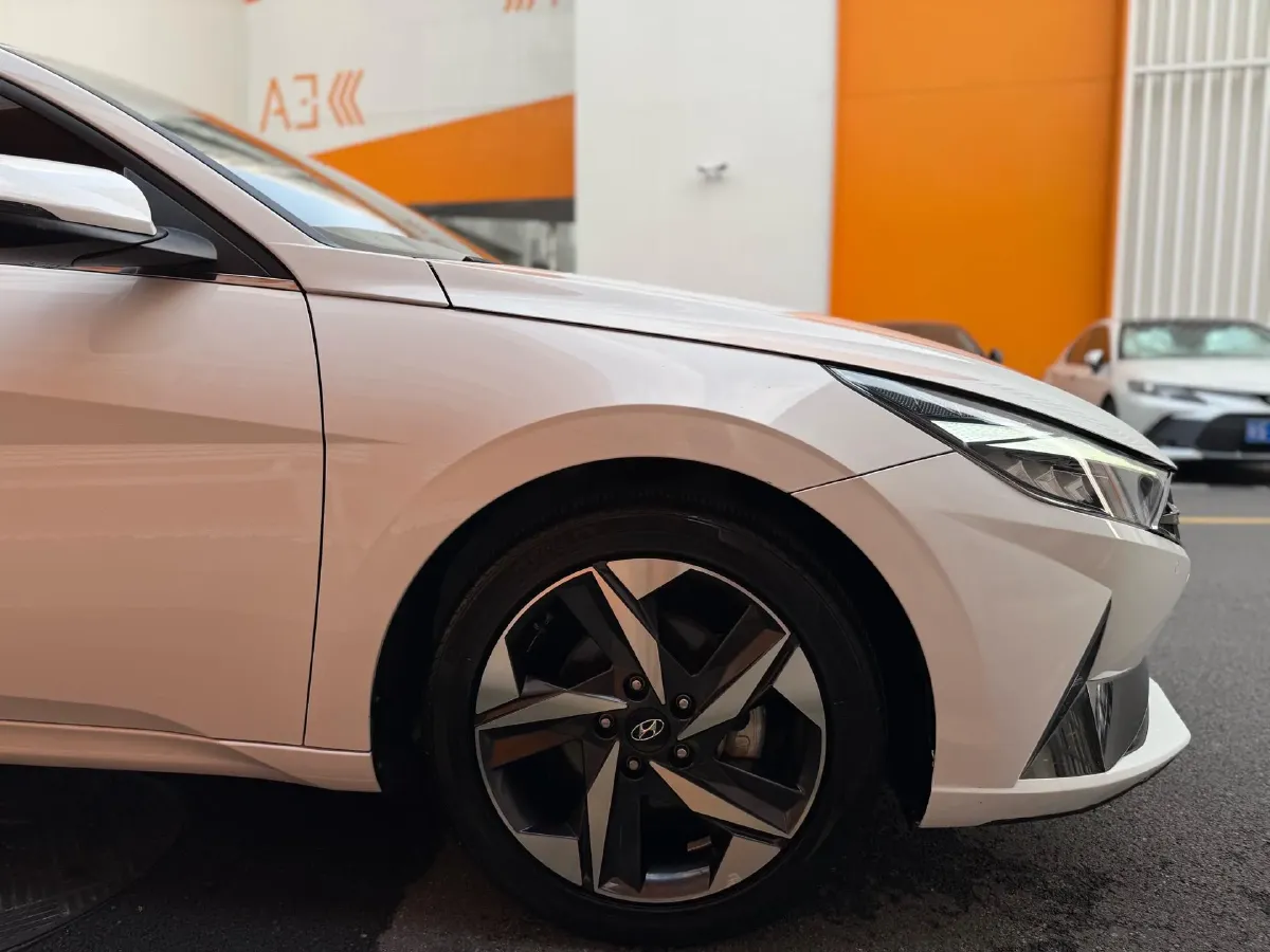 2022 Hyundai Elantra 1.5L 115HP L4 CVT,autocango,china used car exporter,china ev exporter,chinese used car exporter,chinese used ev exporter