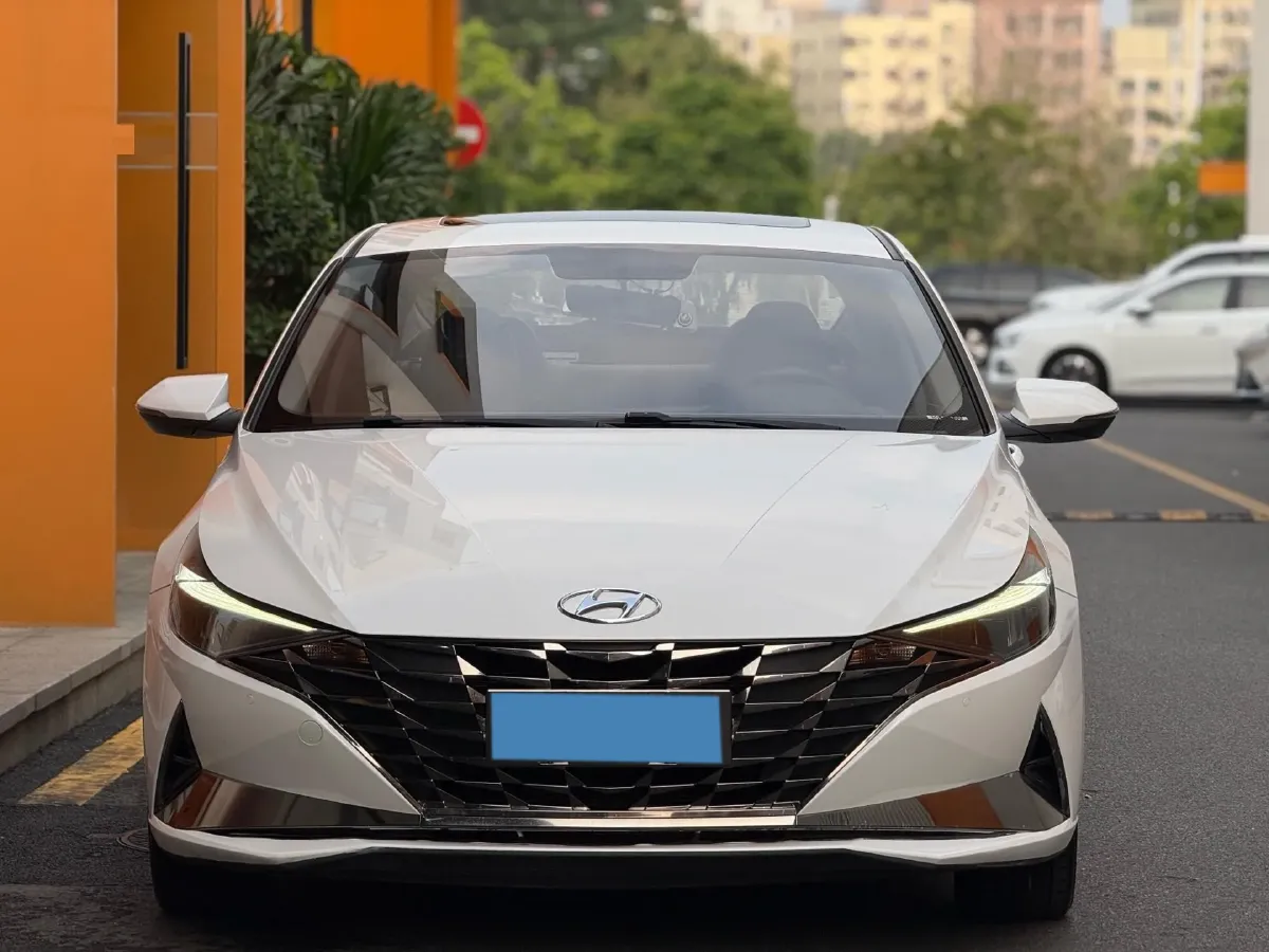 2022 Hyundai Elantra 1.5L 115HP L4 CVT,autocango,china used car exporter,china ev exporter,chinese used car exporter,chinese used ev exporter