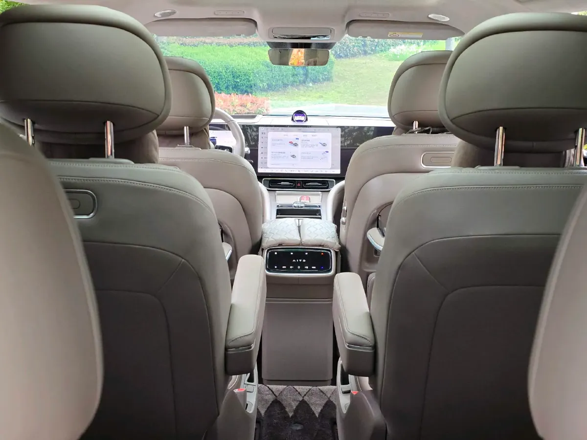 2024 HIMA AITO M9 1.5T 152HP L4 REEV 52KWH,autocango,china used car exporter,china ev exporter,chinese used car exporter,chinese used ev exporter