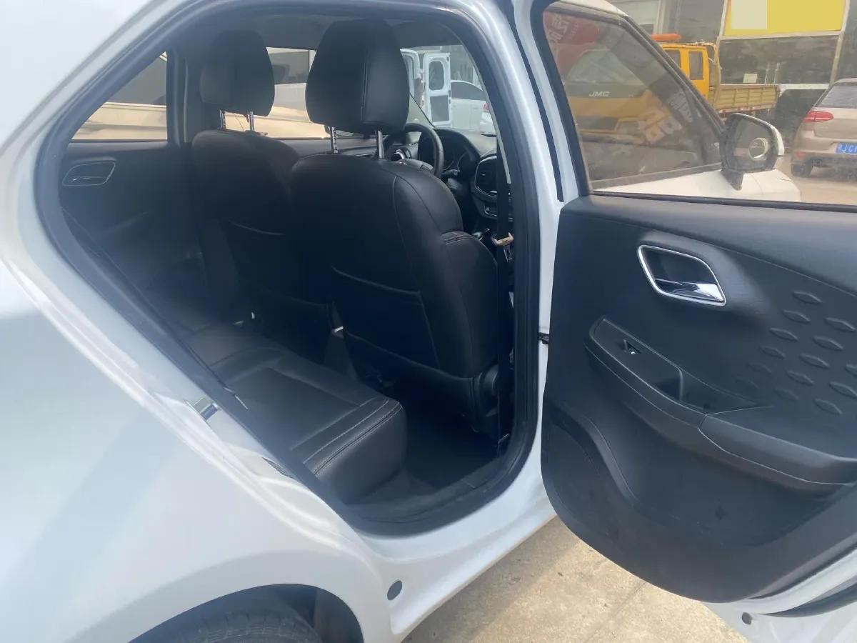 2017 MG 3 1.5L 117HP L4 4AT,autocango,china used car exporter,china ev exporter,chinese used car exporter,chinese used ev exporter