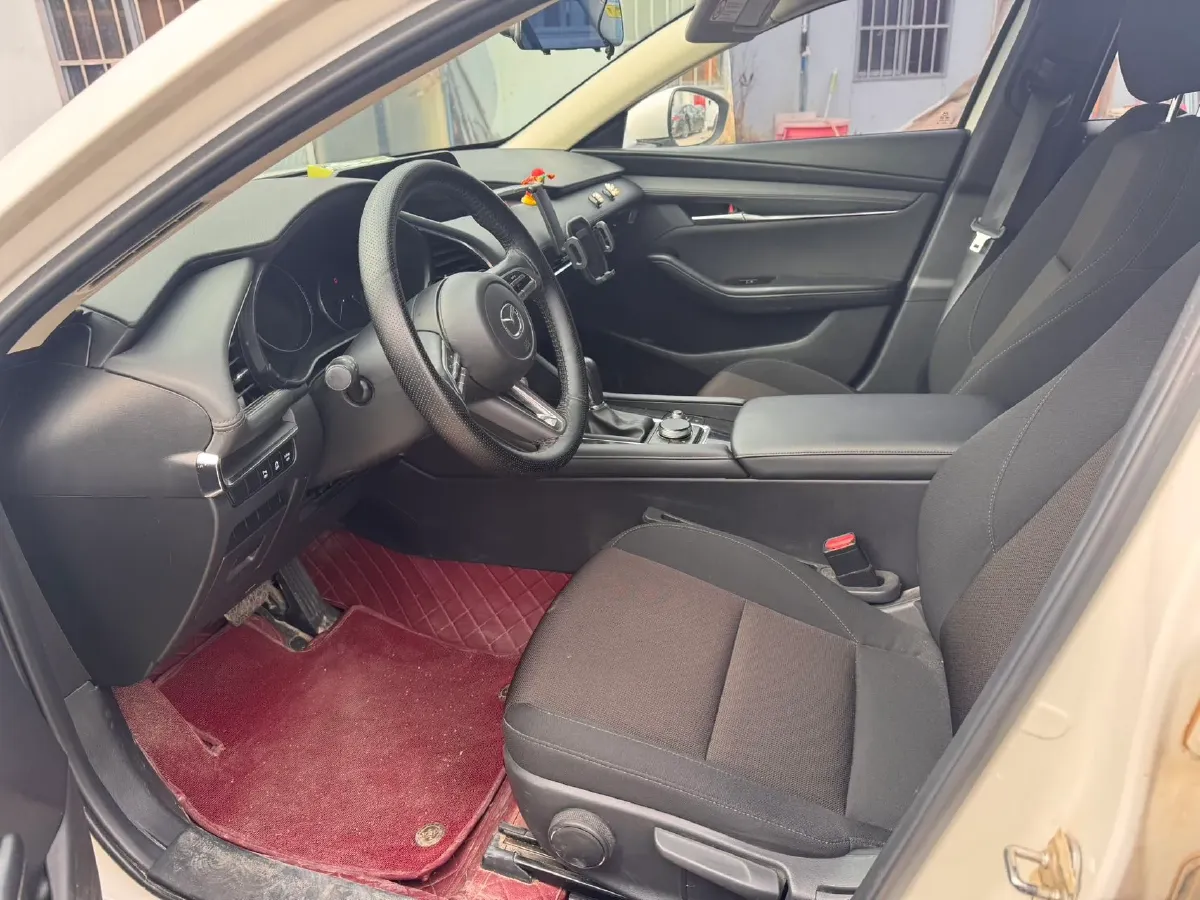 2021 Mazda 3 Axela 2.0L 158HP L4 6AT,autocango,china used car exporter,china ev exporter,chinese used car exporter,chinese used ev exporter