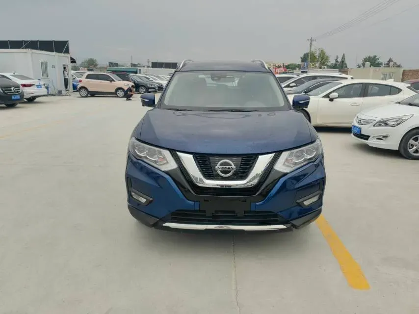 2020 Nissan X-Trail 2.5L 186HP L4 CVT,autocango,china used car exporter,china ev exporter,chinese used car exporter,chinese used ev exporter