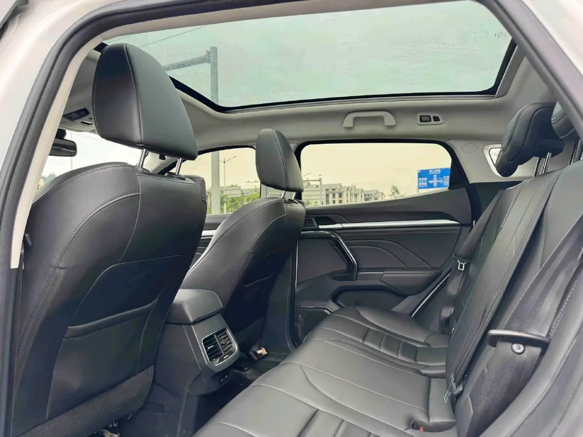 2020 Haval F5 1.5T 169HP L4 7DCT,autocango,china used car exporter,china ev exporter,chinese used car exporter,chinese used ev exporter