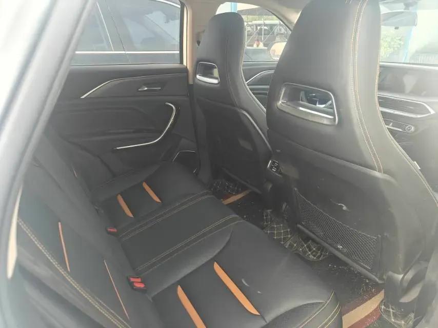 2020 Bestune T77 1.5T 169HP L4 7DCT,autocango,china used car exporter,china ev exporter,chinese used car exporter,chinese used ev exporter