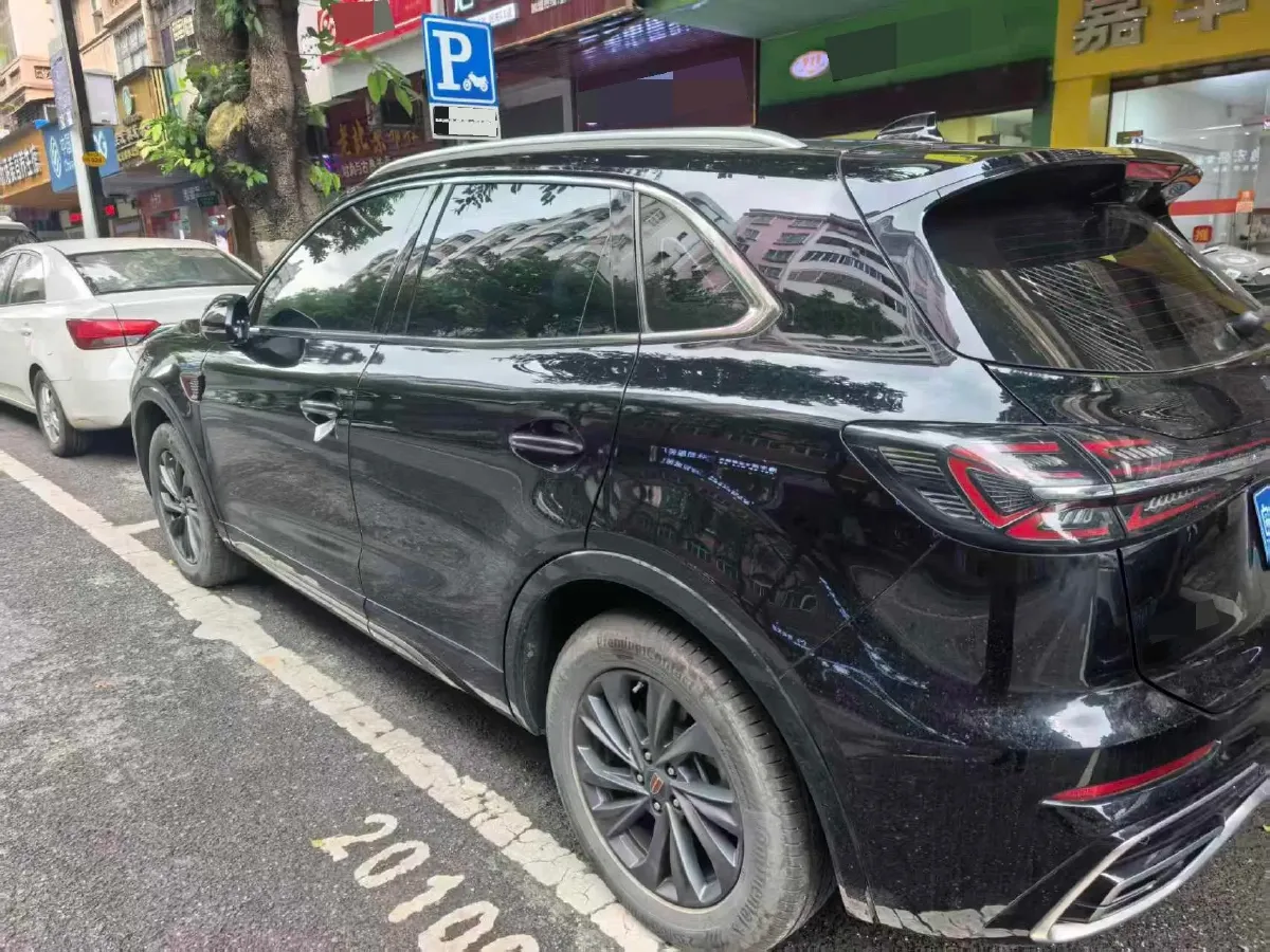 2023 HongQi HS5 2.0T 252HP L4 8AT,autocango,china used car exporter,china ev exporter,chinese used car exporter,chinese used ev exporter