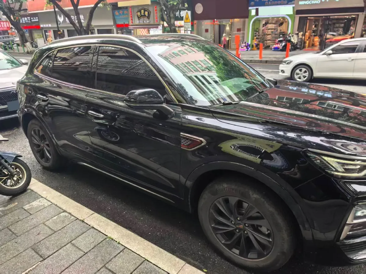 2023 HongQi HS5 2.0T 252HP L4 8AT,autocango,china used car exporter,china ev exporter,chinese used car exporter,chinese used ev exporter