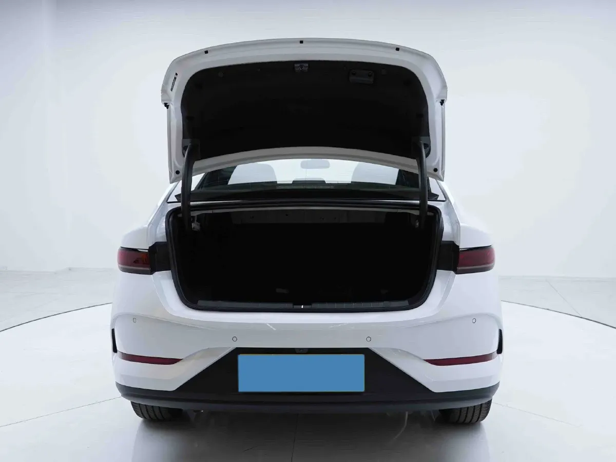 2025 BYD Qin Plus 1.5L 101HP L4 E-CVT PHEV,autocango,china used car exporter,china ev exporter,chinese used car exporter,chinese used ev exporter