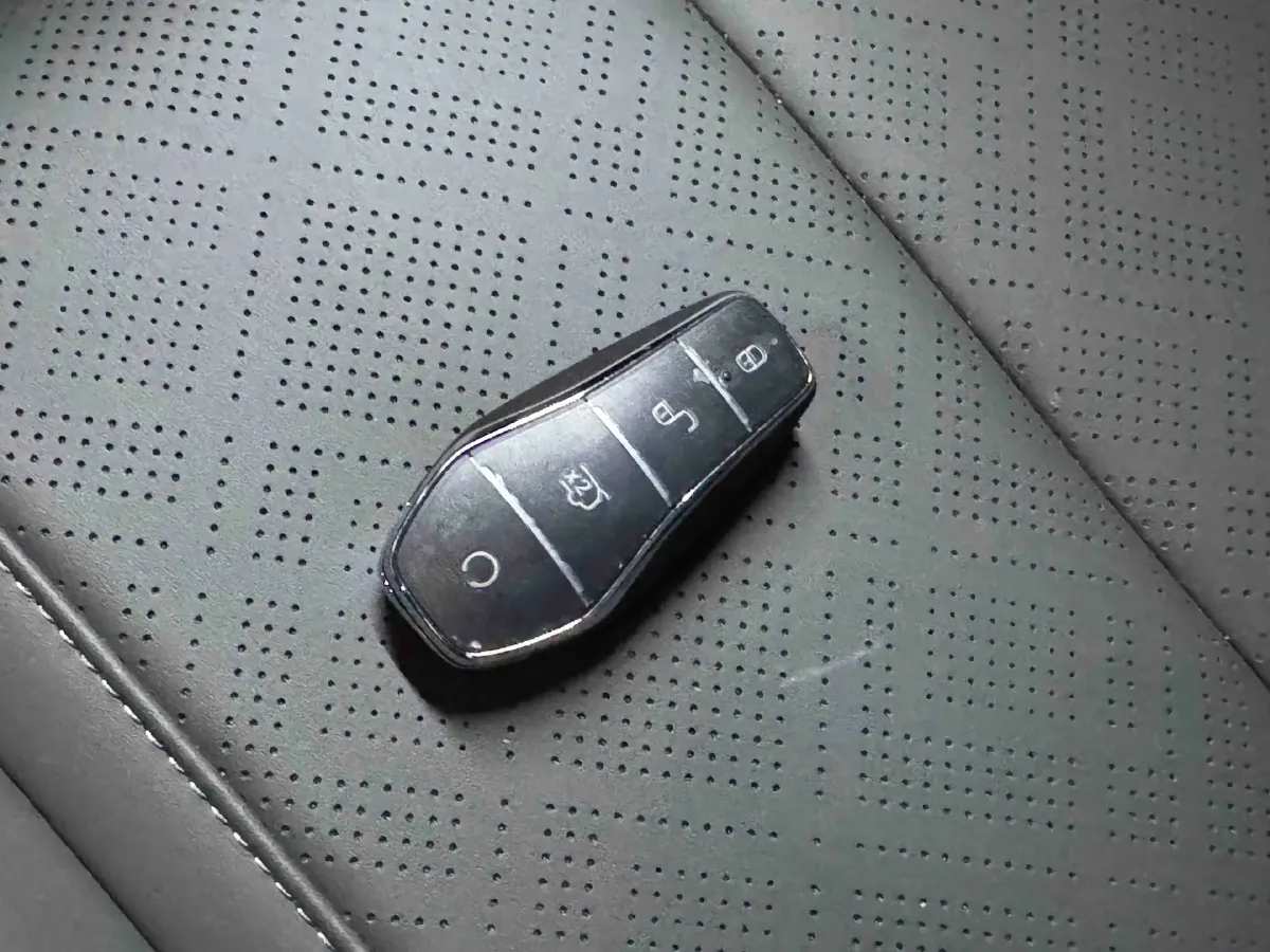 2025 BYD Qin Plus 1.5L 101HP L4 E-CVT PHEV,autocango,china used car exporter,china ev exporter,chinese used car exporter,chinese used ev exporter