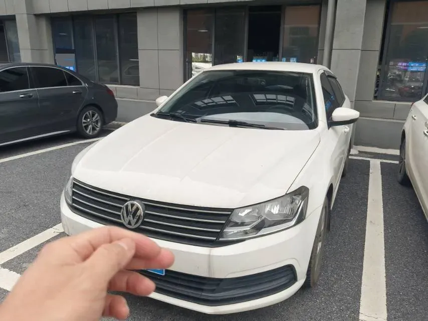 2017 Buick Excelle 1.5L 114HP L4 5MT,autocango,china used car exporter,china ev exporter,chinese used car exporter,chinese used ev exporter