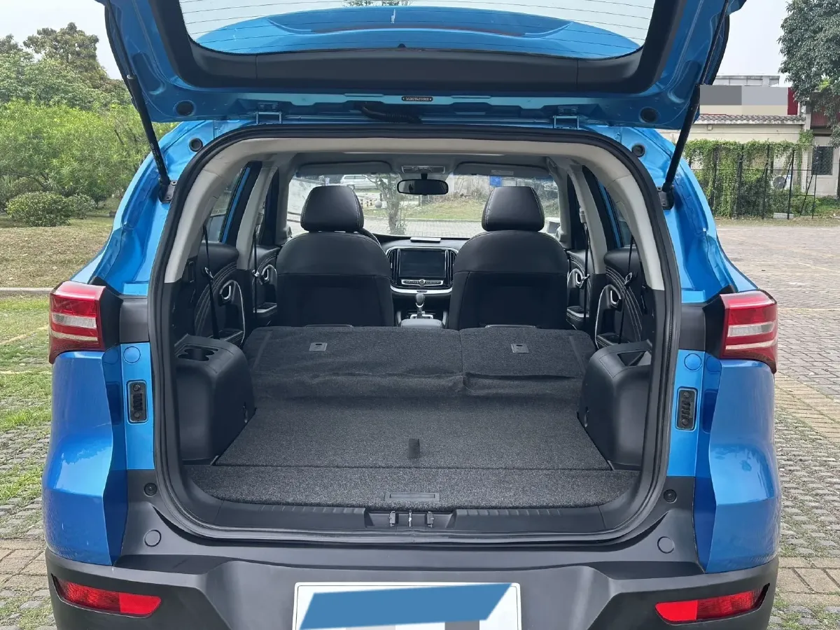 2019 Jetour X70 1.5T 156HP L4 6DCT,autocango,china used car exporter,china ev exporter,chinese used car exporter,chinese used ev exporter