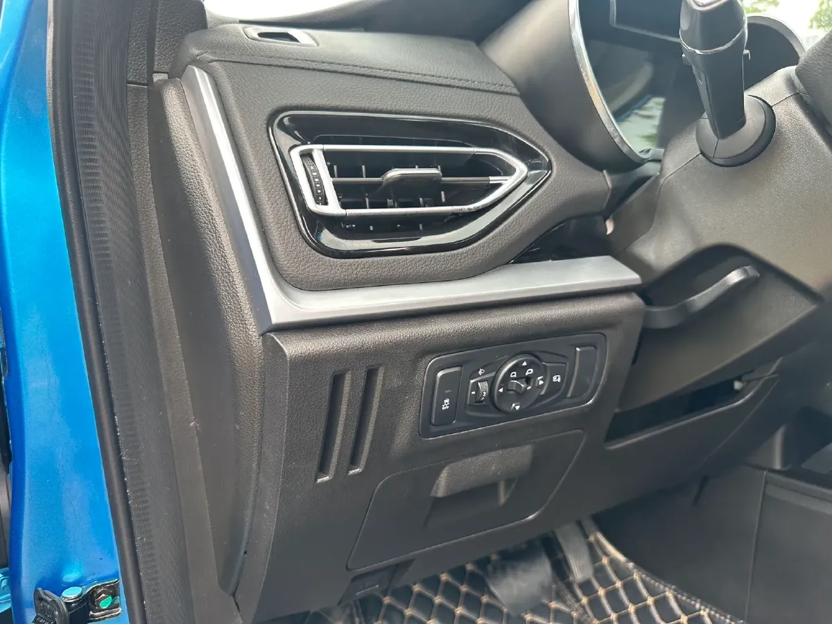 2019 Jetour X70 1.5T 156HP L4 6DCT,autocango,china used car exporter,china ev exporter,chinese used car exporter,chinese used ev exporter