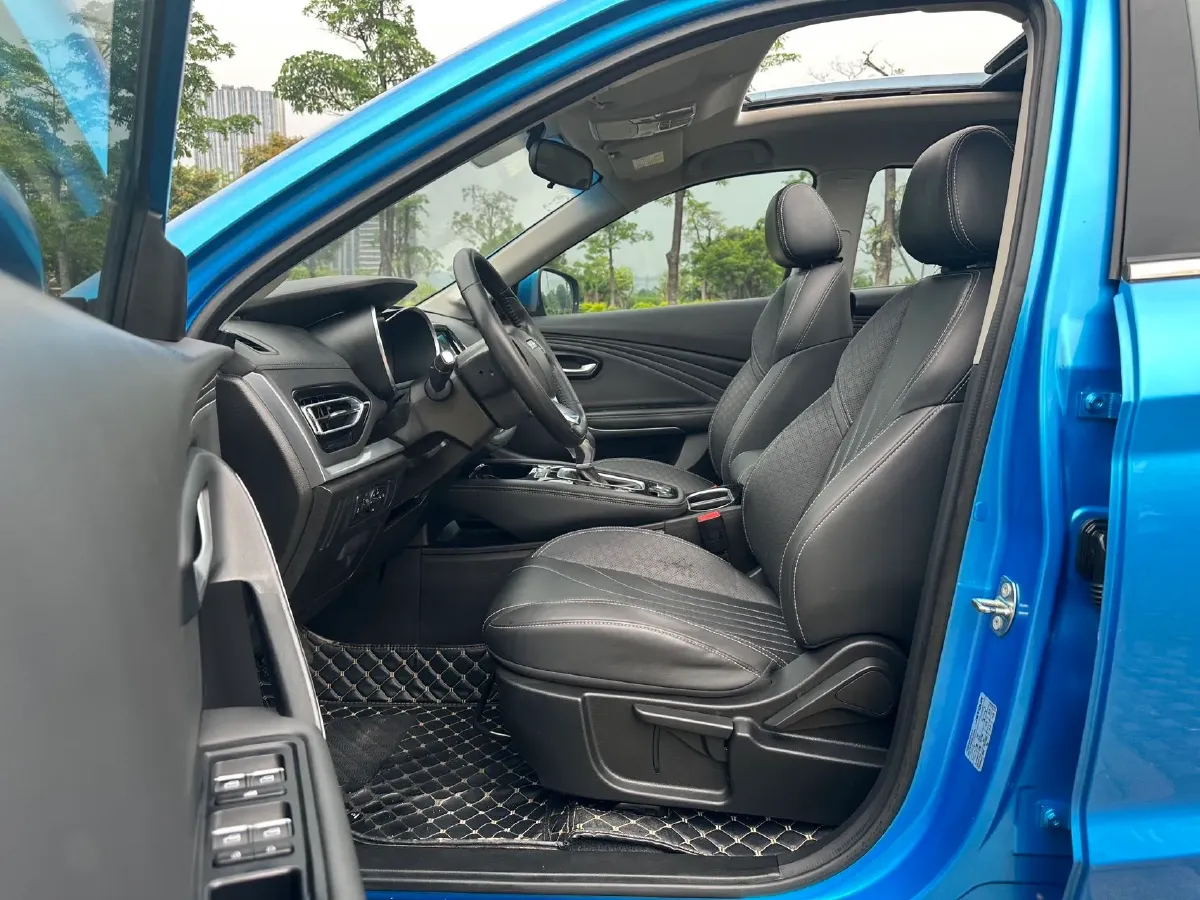 2019 Jetour X70 1.5T 156HP L4 6DCT,autocango,china used car exporter,china ev exporter,chinese used car exporter,chinese used ev exporter