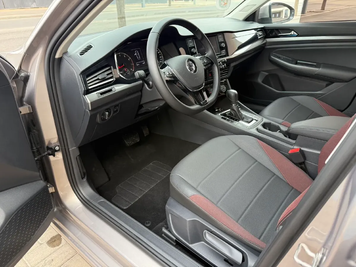 2020 Volkswagen Bora 1.5L 113HP L4 6AT,autocango,china used car exporter,china ev exporter,chinese used car exporter,chinese used ev exporter