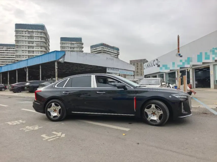 2024 HongQi H5 1.5T 169HP L4 7DCT,autocango,china used car exporter,china ev exporter,chinese used car exporter,chinese used ev exporter