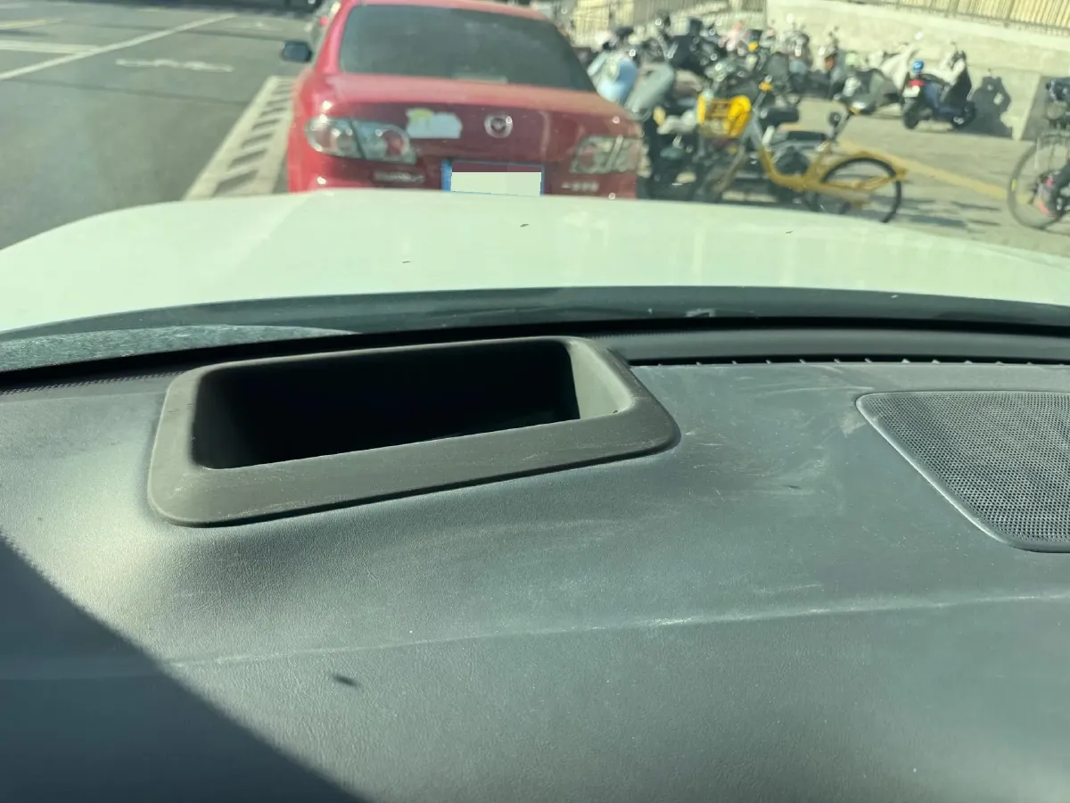 2024 Li L8 Range Extended 154HP REEV 52.3KWH,autocango,china used car exporter,china ev exporter,chinese used car exporter,chinese used ev exporter