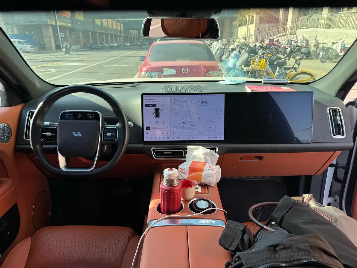 2024 Li L8 Range Extended 154HP REEV 52.3KWH,autocango,china used car exporter,china ev exporter,chinese used car exporter,chinese used ev exporter