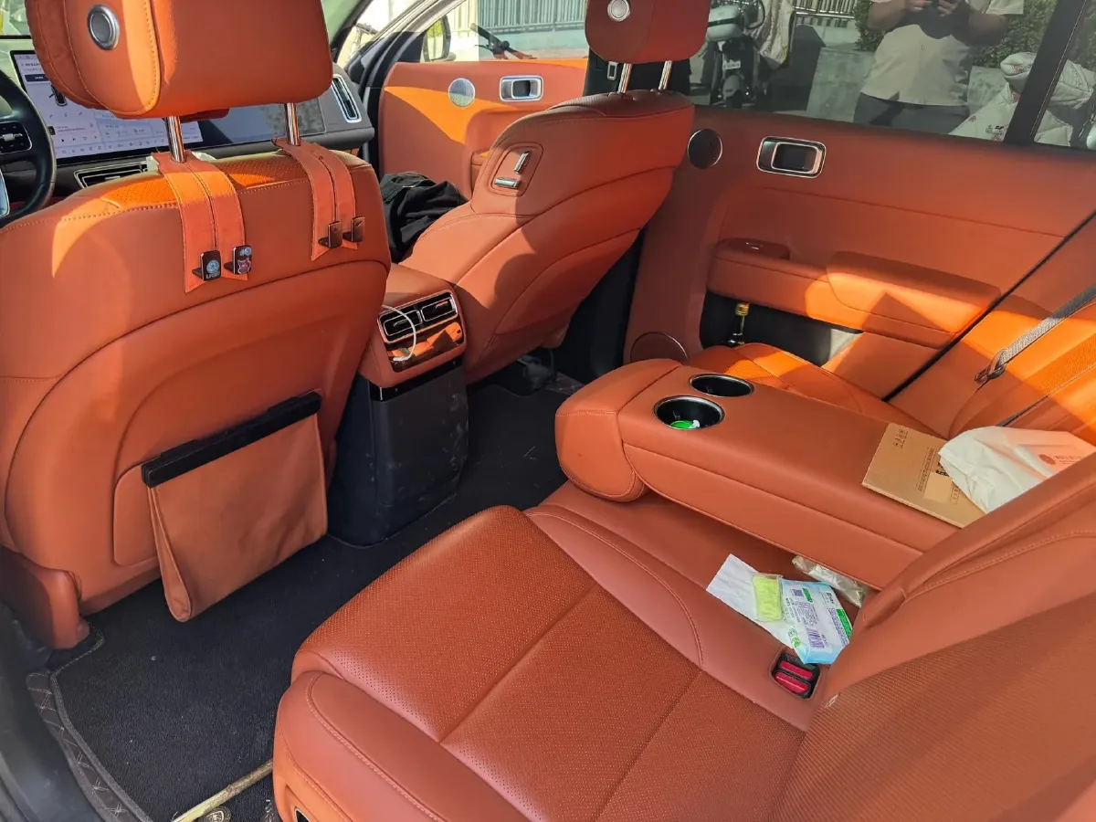 2024 Li L8 Range Extended 154HP REEV 52.3KWH,autocango,china used car exporter,china ev exporter,chinese used car exporter,chinese used ev exporter