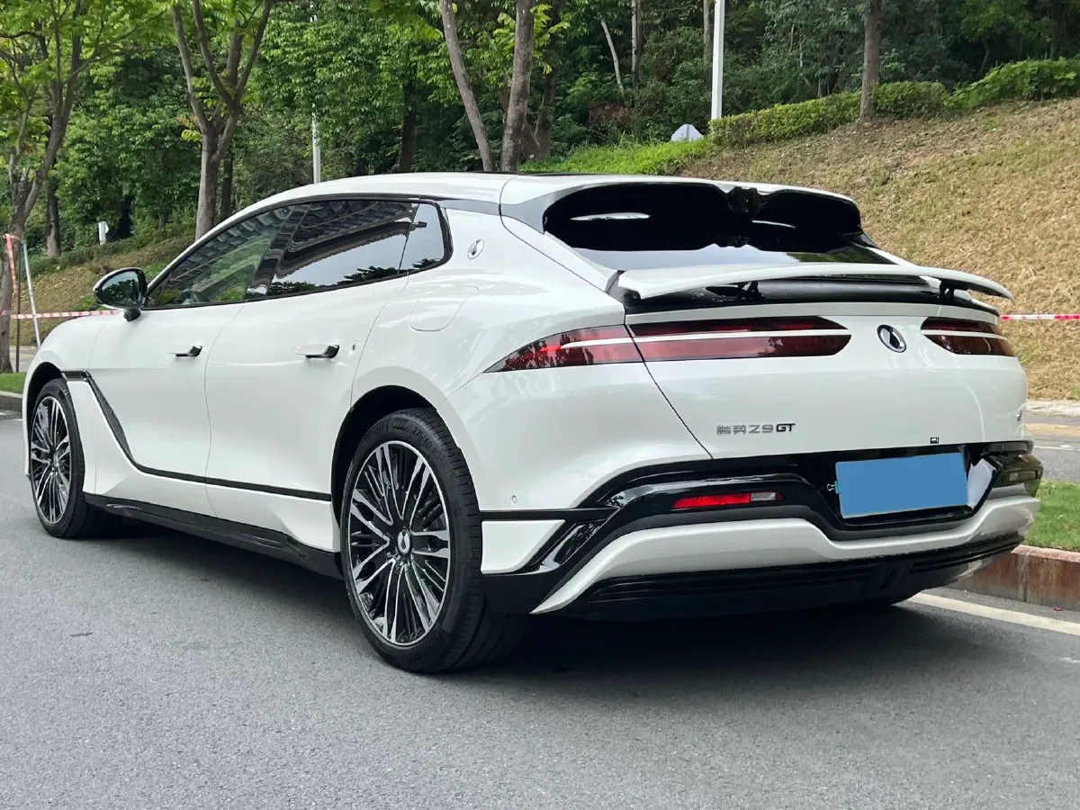 2024 Denza DenzaZ9GT 2.0T 207HP L4 E-CVT PHEV 38.5KWH,autocango,china used car exporter,china ev exporter,chinese used car exporter,chinese used ev exporter