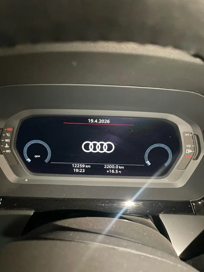 2025 Audi A3 1.5T 160HP L4 7DCT,autocango,china used car exporter,china ev exporter,chinese used car exporter,chinese used ev exporter