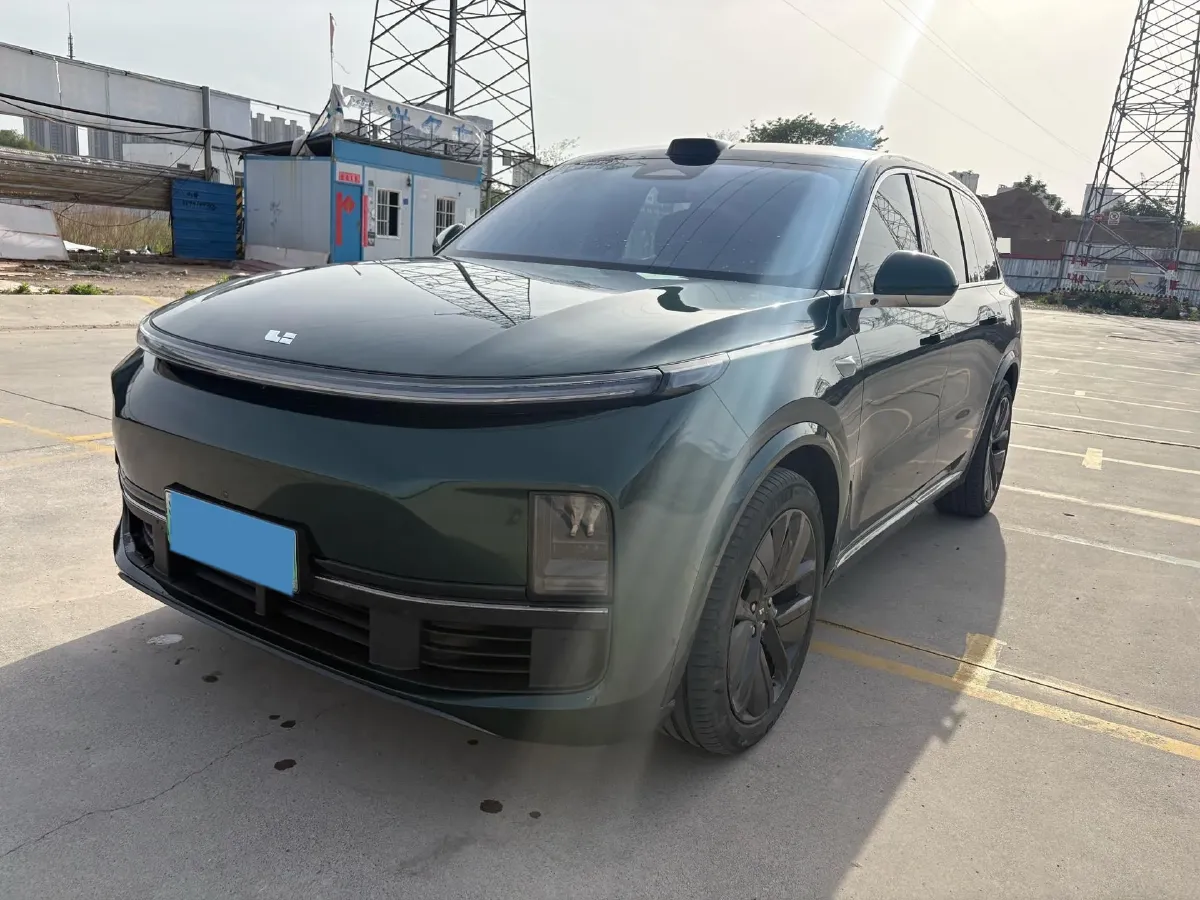 2022 Li L9 Range Extended 154HP REEV 42.6KWH,autocango,china used car exporter,china ev exporter,chinese used car exporter,chinese used ev exporter