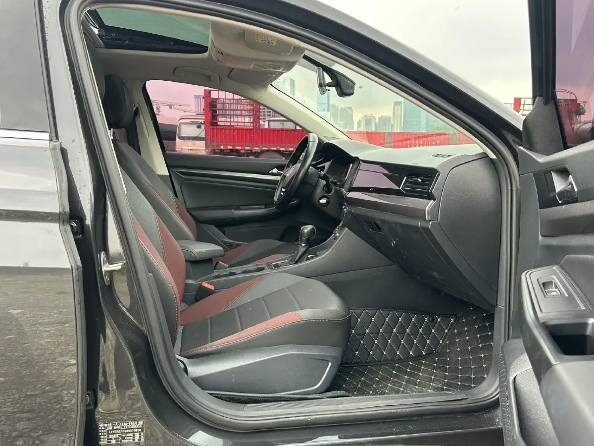 2019 MAXUS T60 2.0T 218HP L4 6AT,autocango,china used car exporter,china ev exporter,chinese used car exporter,chinese used ev exporter