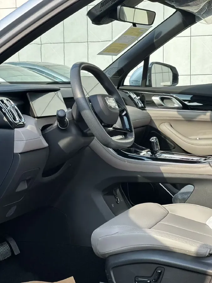 2025 Geely StarRay 1.5T 181HP L4 7DCT,autocango,china used car exporter,china ev exporter,chinese used car exporter,chinese used ev exporter