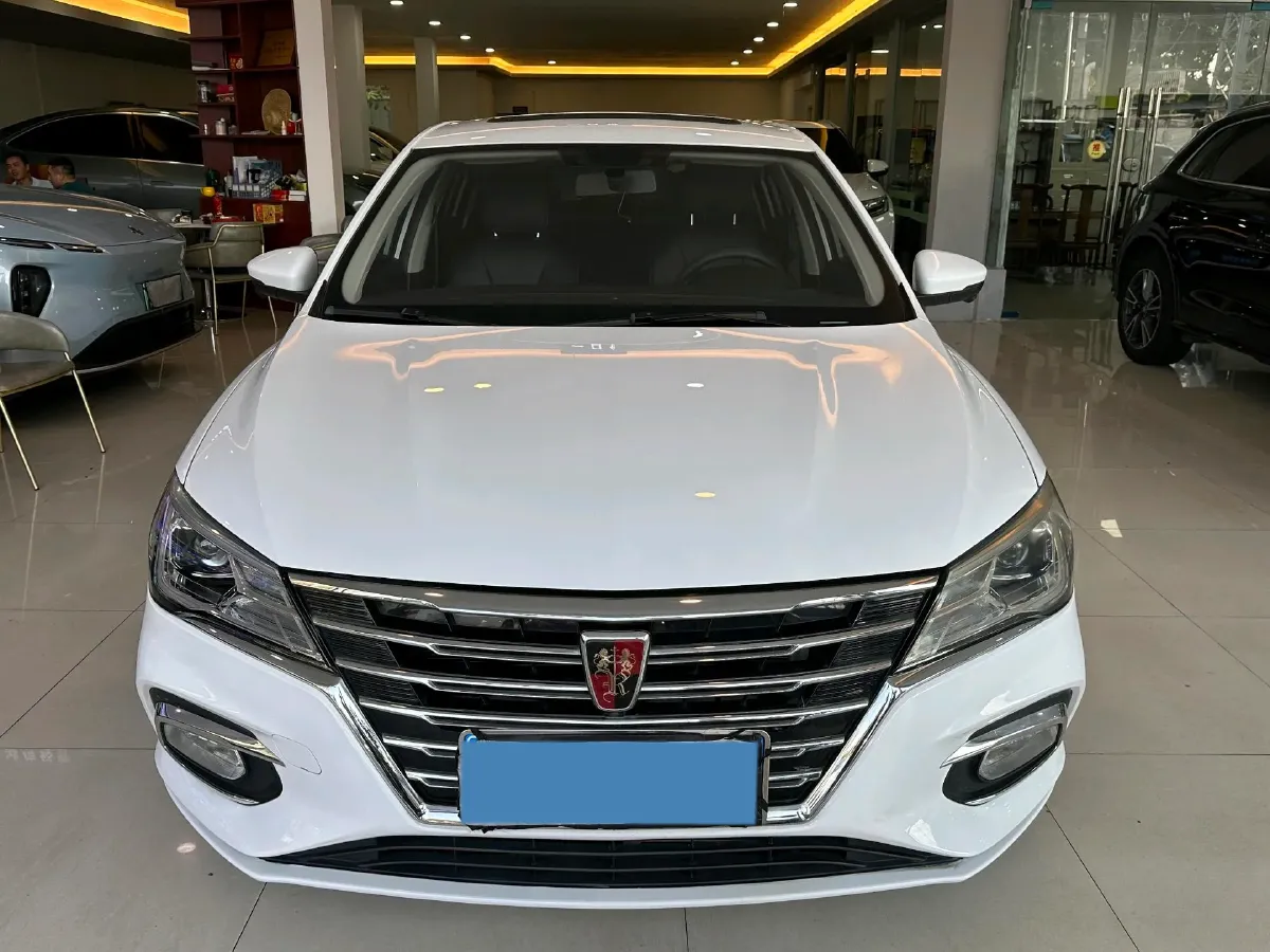 2020 Roewe i5 1.5L 120HP L4 CVT,autocango,china used car exporter,china ev exporter,chinese used car exporter,chinese used ev exporter