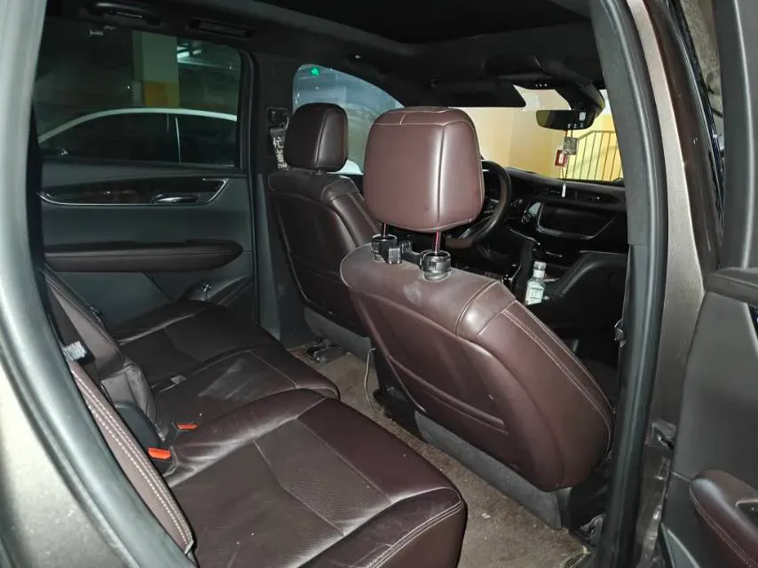 2020 Cadillac XT6 2.0T 241HP L4 9AT,autocango,china used car exporter,china ev exporter,chinese used car exporter,chinese used ev exporter