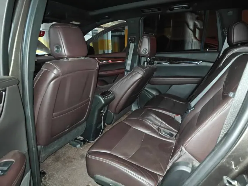 2020 Cadillac XT6 2.0T 241HP L4 9AT,autocango,china used car exporter,china ev exporter,chinese used car exporter,chinese used ev exporter