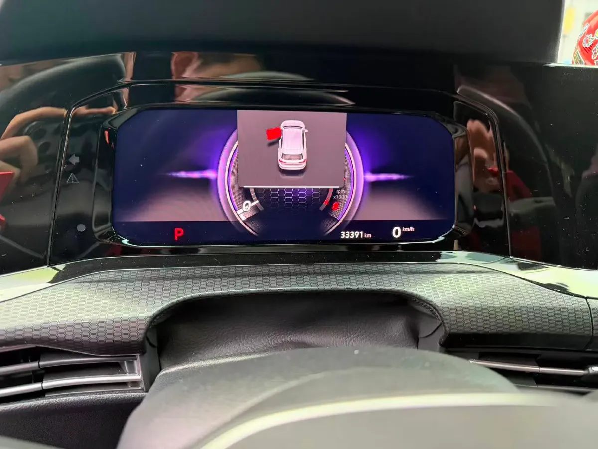 2021 Volkswagen GolfGTI 2.0T 220HP L4 7DCT,autocango,china used car exporter,china ev exporter,chinese used car exporter,chinese used ev exporter