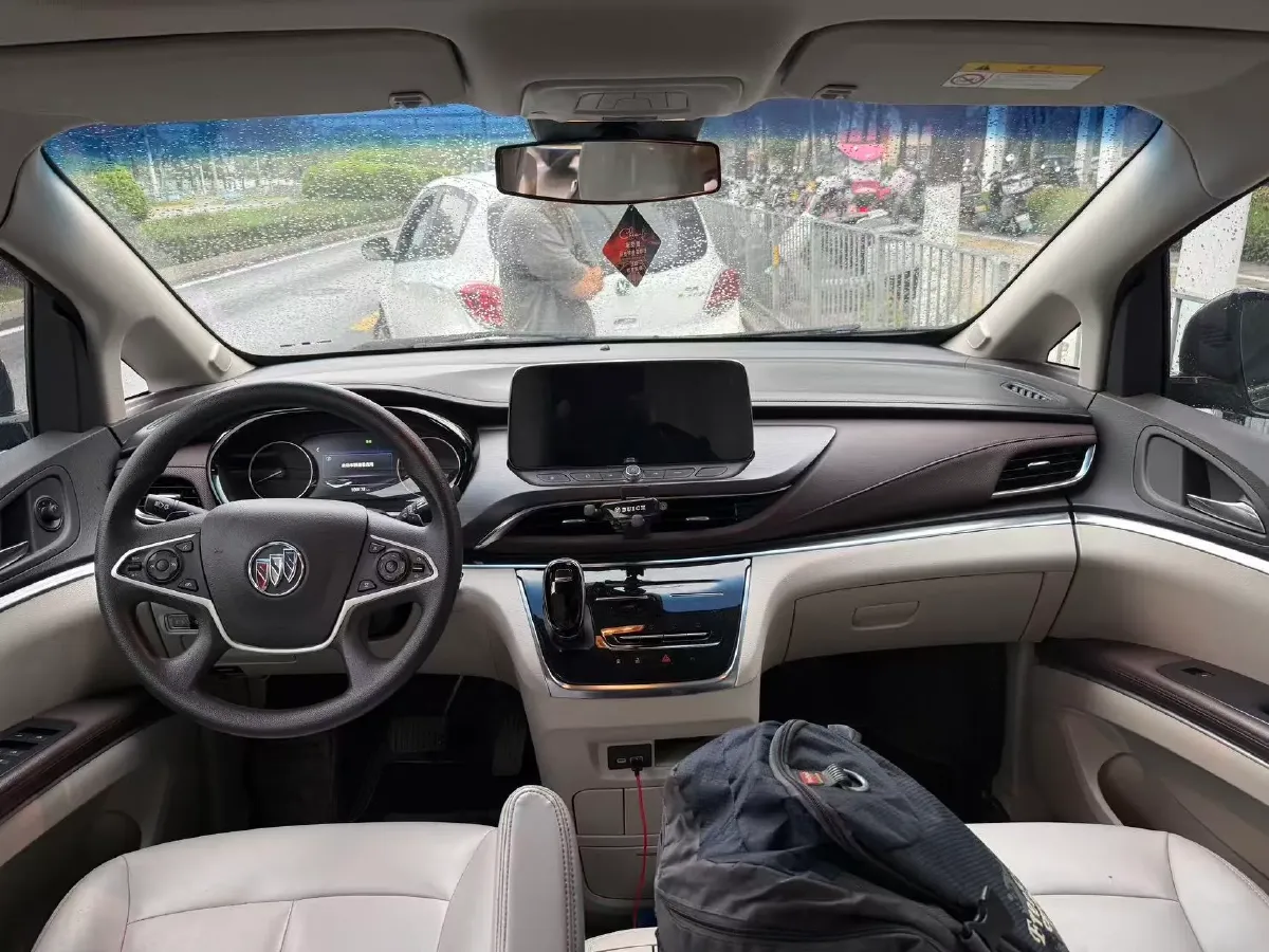 2023 Buick GL8 2.0T 237HP L4 9AT,autocango,china used car exporter,china ev exporter,chinese used car exporter,chinese used ev exporter