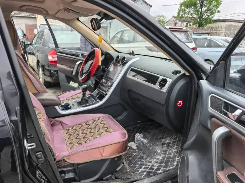 2017 Yema T70 1.5T 156HP L4 5MT,autocango,china used car exporter,china ev exporter,chinese used car exporter,chinese used ev exporter