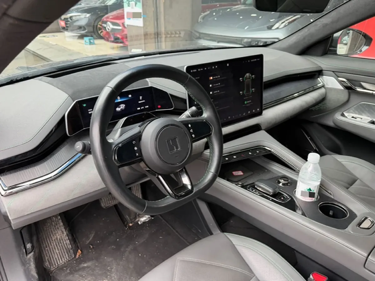 2023 Zeekr 001 BEV 100KWH,autocango,china used car exporter,china ev exporter,chinese used car exporter,chinese used ev exporter