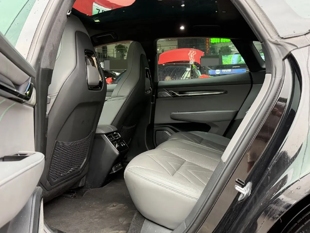 2023 Zeekr 001 BEV 100KWH,autocango,china used car exporter,china ev exporter,chinese used car exporter,chinese used ev exporter